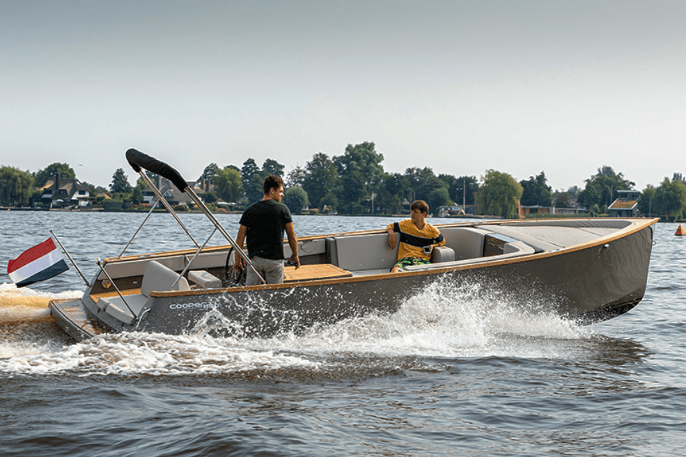 Model 680 — teak finish